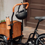 Chanty Cargo Kid - Sort inkl. hjelm, flaskeholder, håndtag i 2 farver og ringklokke - BørnecyklerneChantyBørnecyklerneSort: BLC16 - SRTChanty Cargo Kid - Sort inkl. hjelm, flaskeholder, håndtag i 2 farver og ringklokke